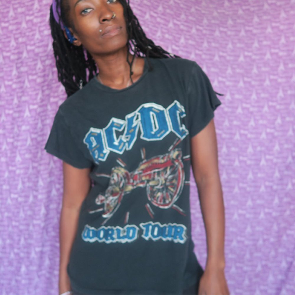 ACDC world tour cannon t-shirt in black and red.